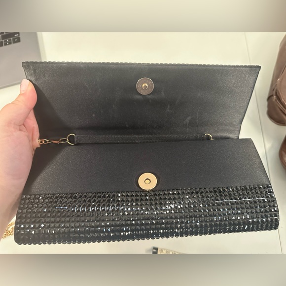 Aldo black glitter clutch with cross body chain - Picture 6 of 11